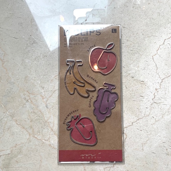 Midori D-Clip Large Fruit Paperclips - Picture 2 of 4